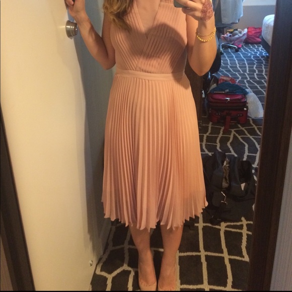 open lace back dress Amazon.com: BCBGMAXAZRIA Women's Ruffle Cap Sleeve A Line Evening Dress  Square Neck Short Tiered Ruffle Skirt, Pink, 0 : Clothing, Shoes & Jewelry